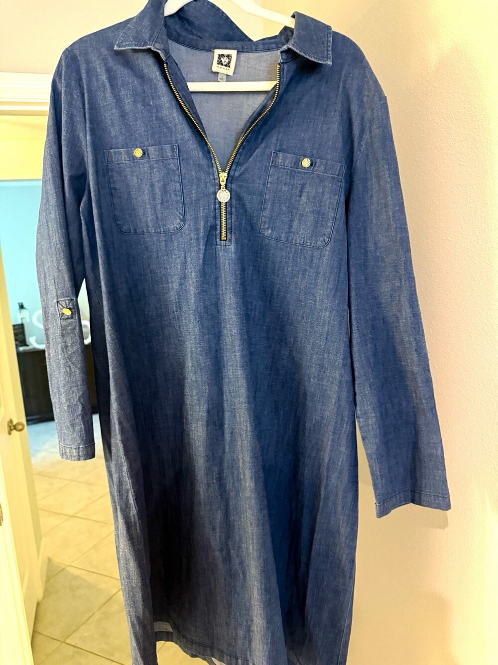 Anne Klein Blue Denim Shift Dress Zip Front Collared Pockets Knee Length 12